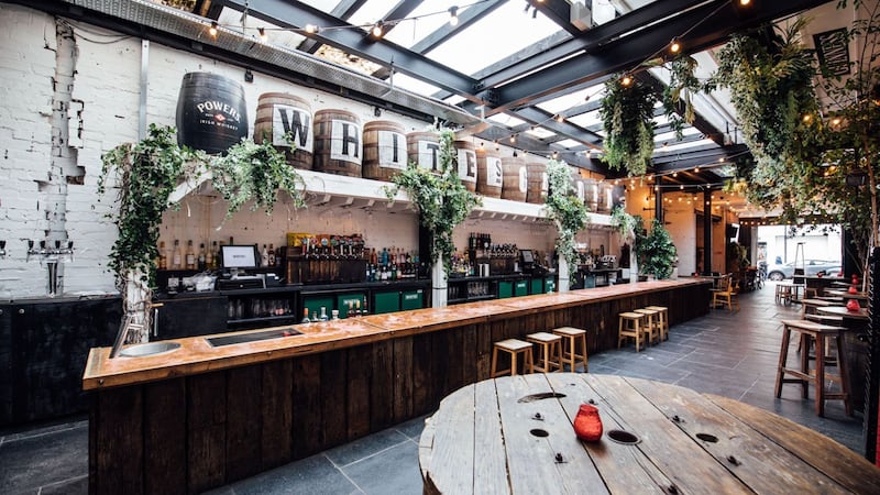 The changing faces of one of Belfast’s oldest bars: From tavern opened in 1630 to hotel expansion plans in 2025