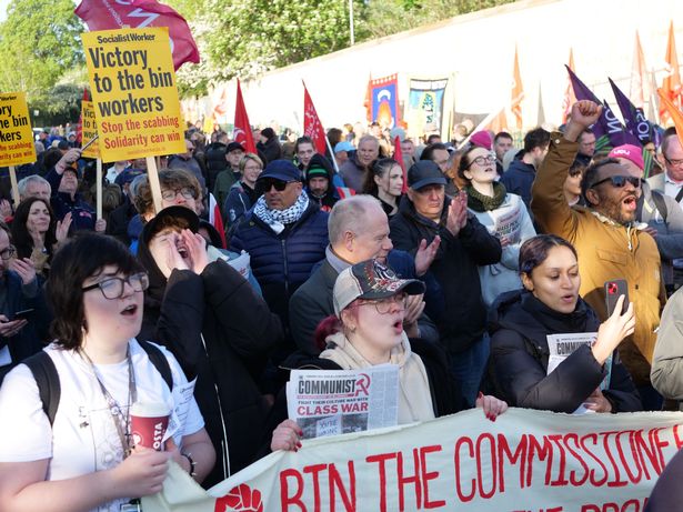 Protestors support bin workers at Lifford Lane depot rally 