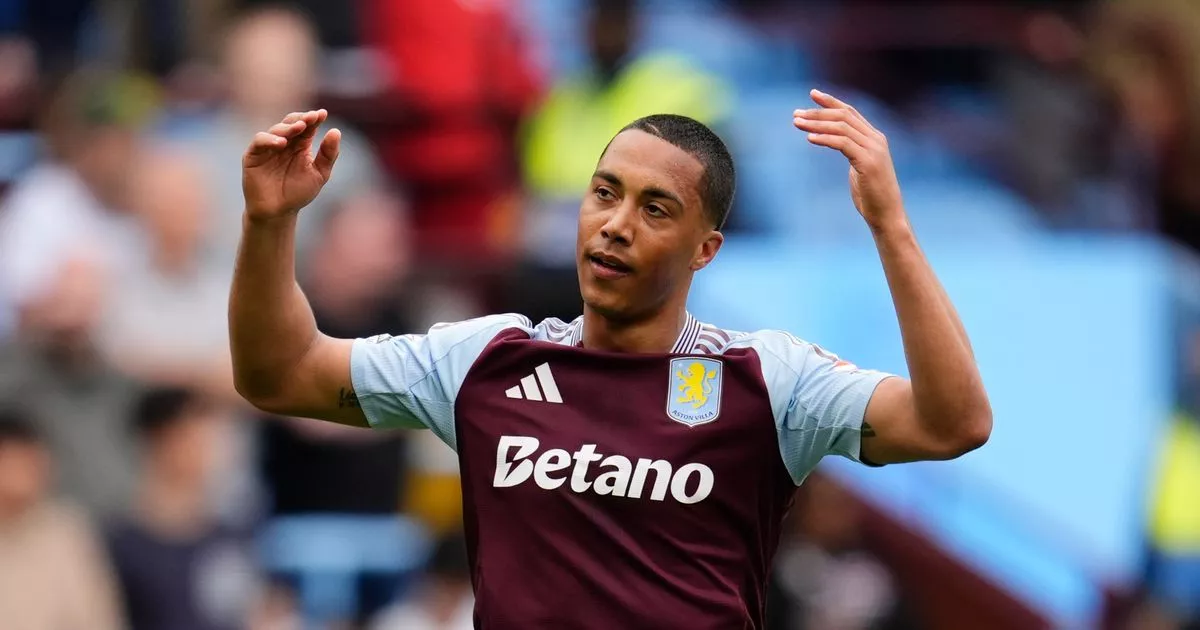 Aston Villa: 150 Years - Squads and Souvenirs