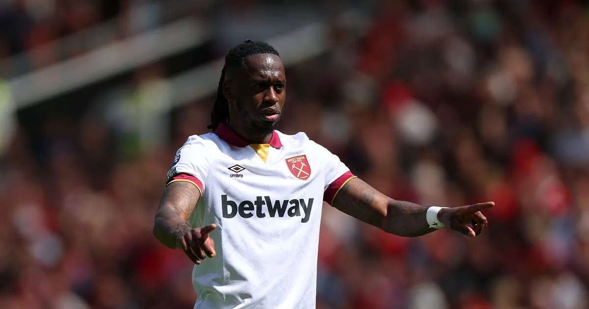Aaron Wan-Bissaka nine-word message prompts six Manchester United players to respond