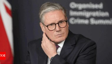 Man arrested after fire at UK PM Keir Starmer’s home in London