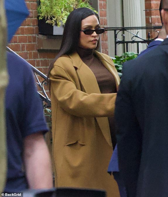 New York, NY  - Cassie Ventura was seen looking stoic as she made her way to court, as she is set to come face to face with her abusive ex, Sean "Diddy" Combs. She will take the stand for the first time today.  Pictured: Cassie Ventura  BACKGRID USA 13 MAY 2025   USA: +1 310 798 9111 / usasales@backgrid.com  UK: +44 208 344 2007 / uksales@backgrid.com  *UK Clients - Pictures Containing Children Please Pixelate Face Prior To Publication*