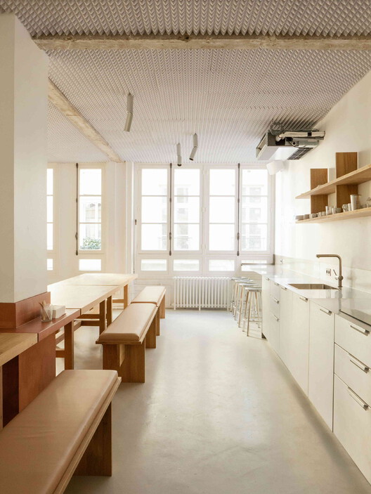 Chez Riot Office Space / ūti architectes - Interior Photography, Wood, Chair
