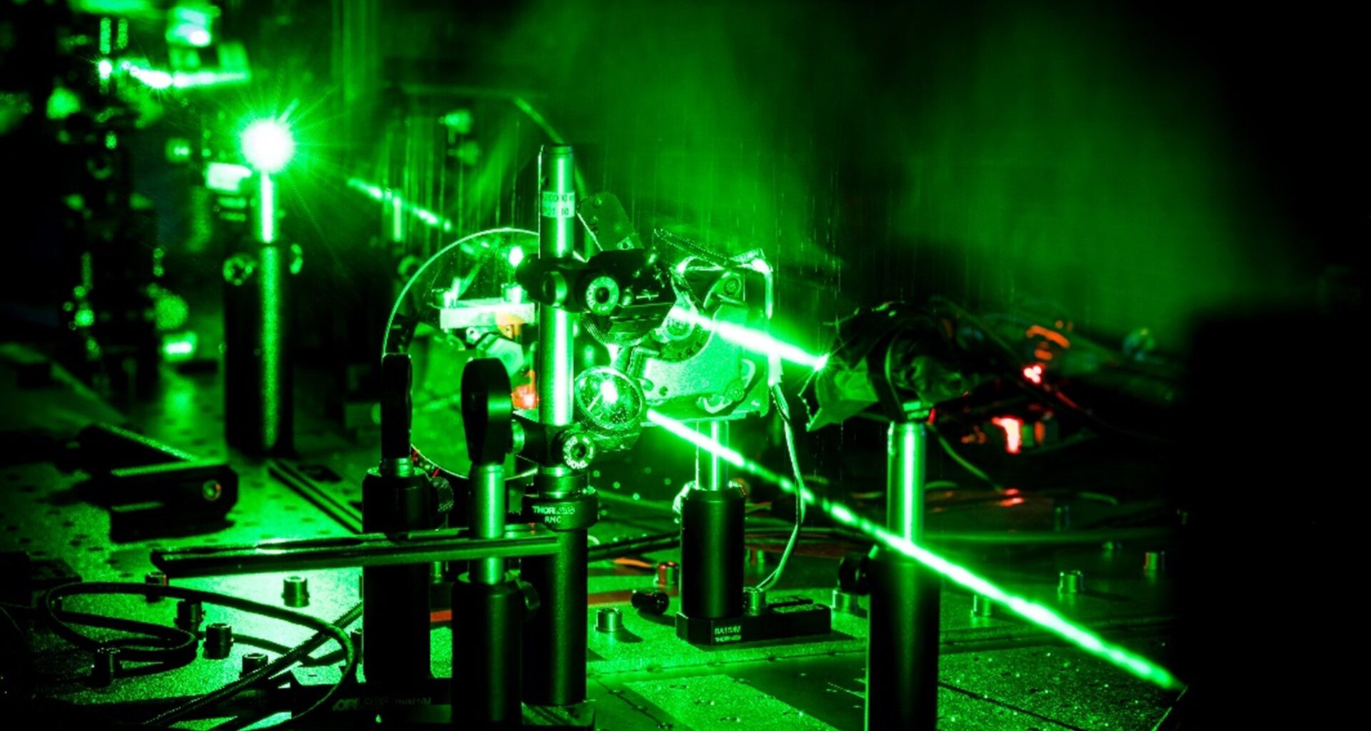Alternative approach offers low-cost, energy-efficient way to study light-matter interactions