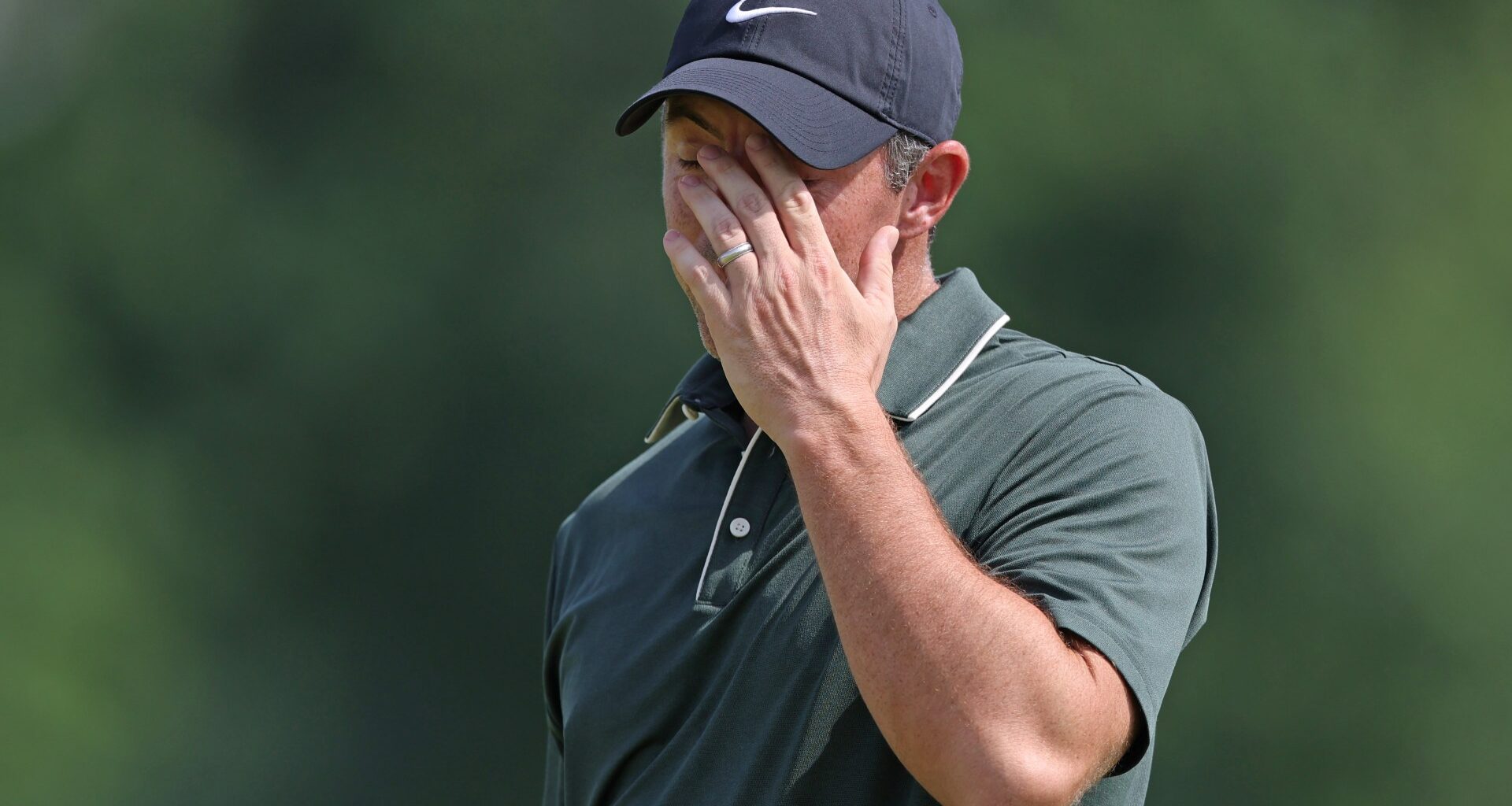 ‘Absolute pig’s ear’ - Commentator scolds Rory McIlroy and Scottie Scheffler after PGA Championship horror hole