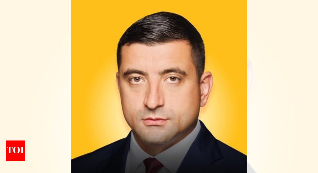 'Want change' in Spain, far right finds support with Romanians far from home