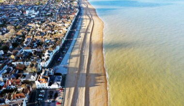 6 of the UK’s Dirtiest Beaches For Water Quality Are Near London