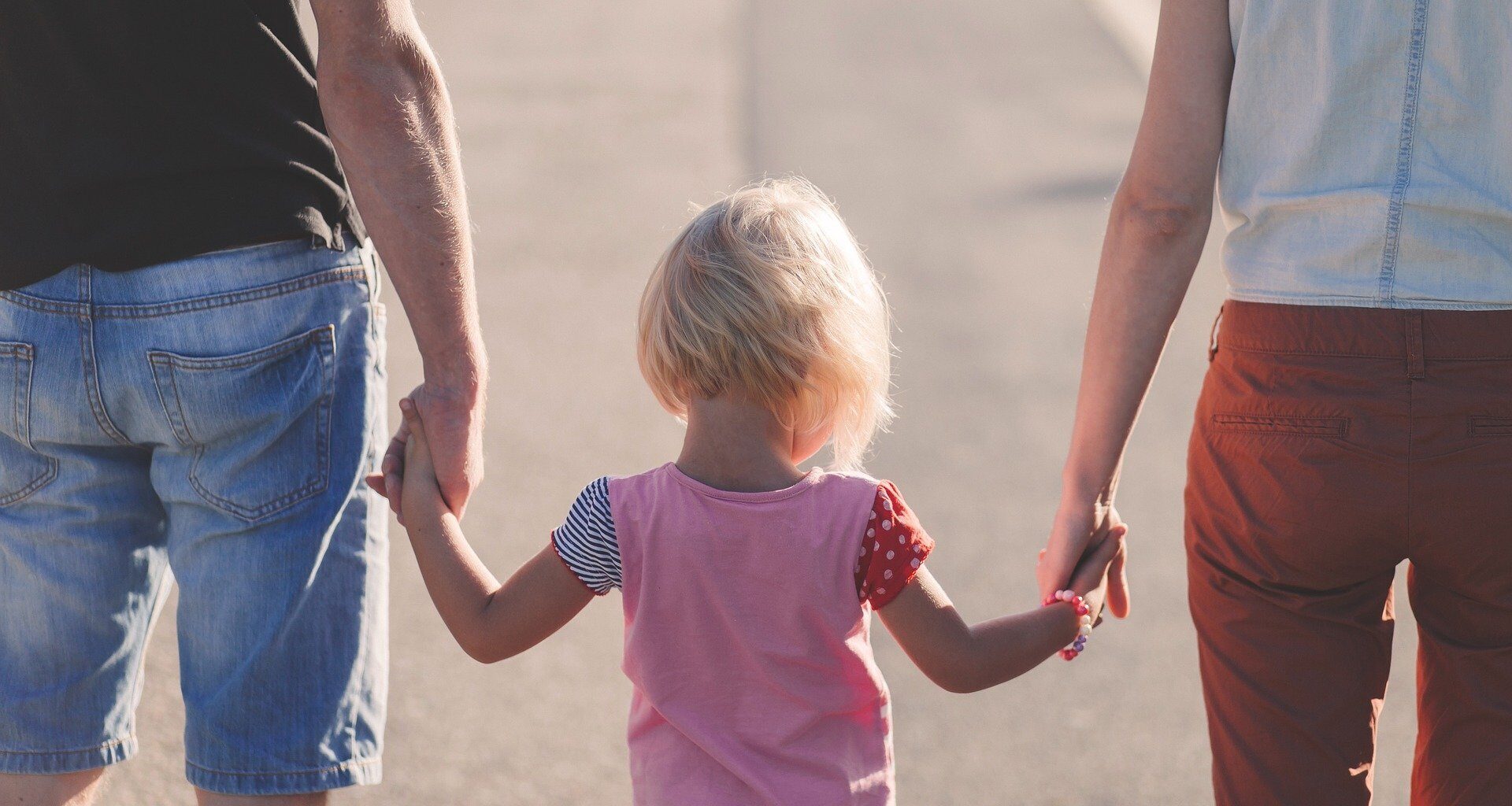 Genetic ancestry and parental smoking linked to new genetic changes in children