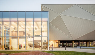 Nikola Karabatic Sports Complex / Atelier Aconcept