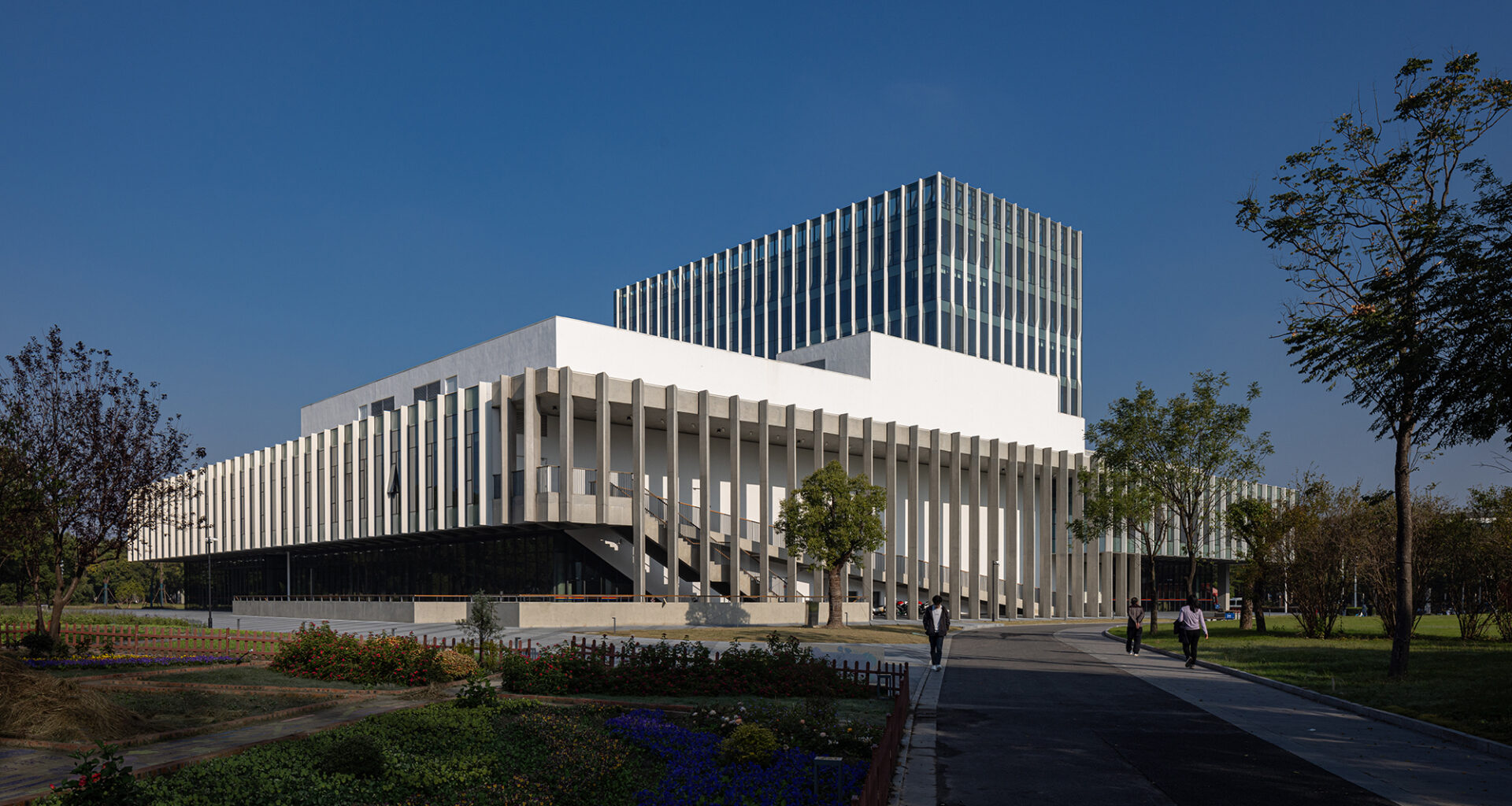 Yijia Building of Tongji University / TJAD Atelier L+