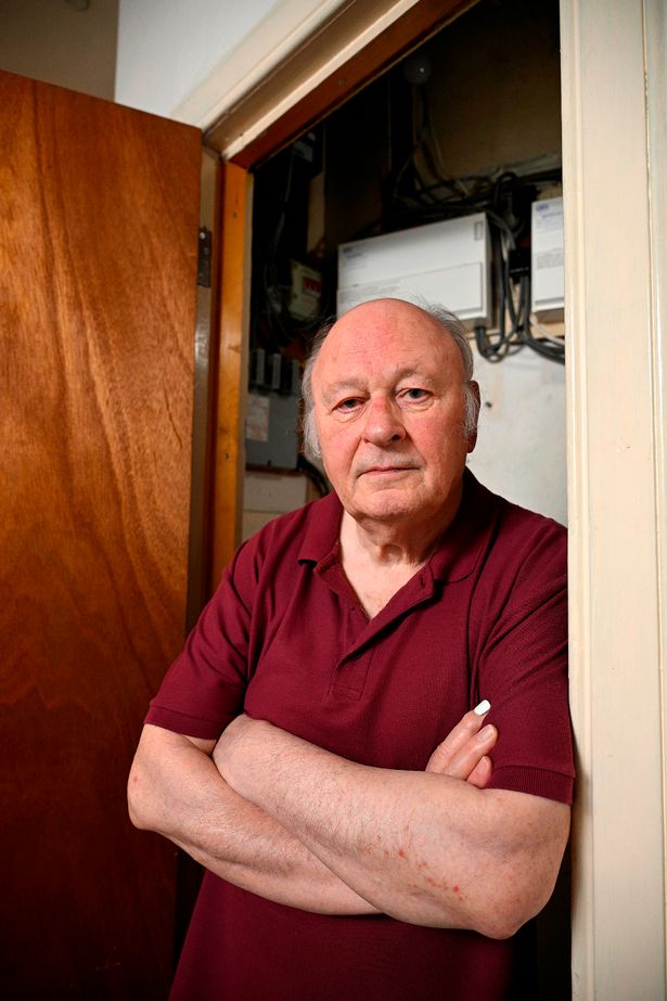 David is in a race against the clock to get a smart meter installed