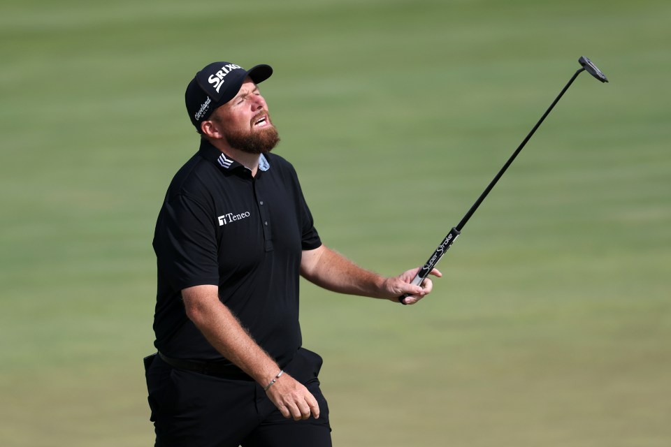 Lowry was left frustrated on hole No.8