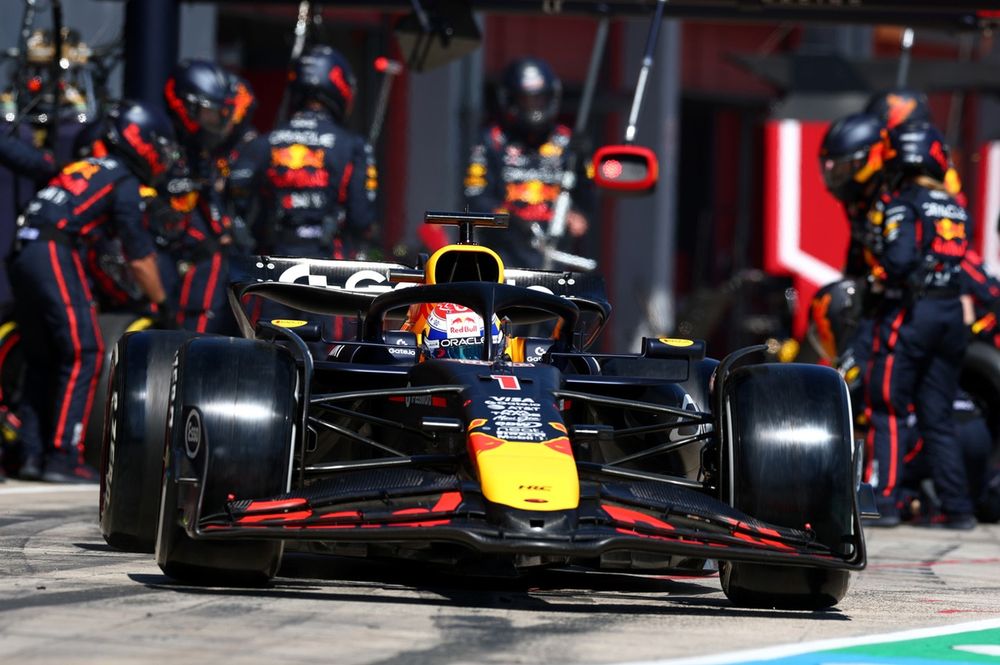 Red Bull's better tyre management enabled Verstappen to take advantage of the VSC