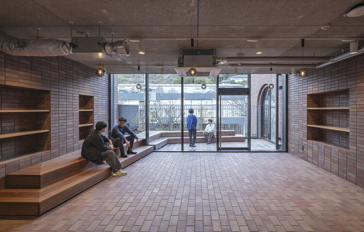 Sosho-Kan at Kyoto University of the Arts / Takenaka Corporation - Interior Photography, Brick, Concrete