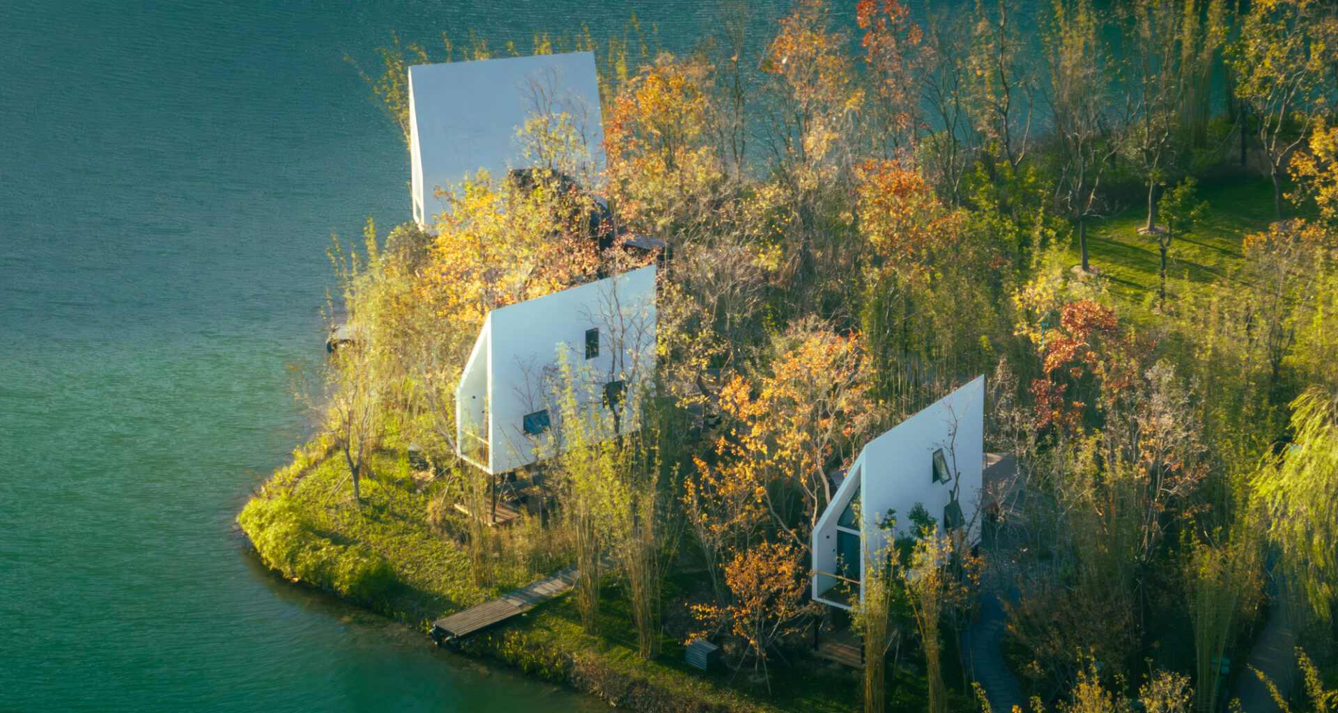 The Cabin of Sails / Advanced Architecture Lab + Wiki World