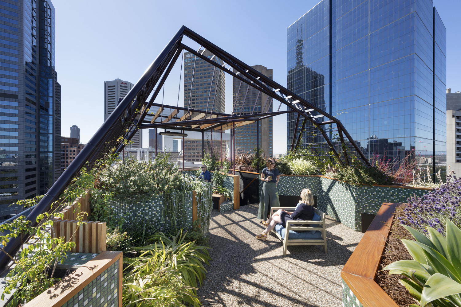 How to Design Residential Urban Terraces: Strategies for Living Well in High Places