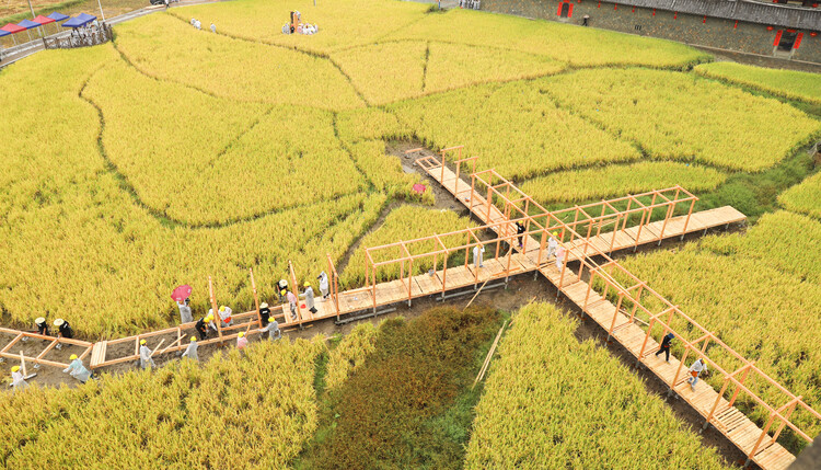 From Root to Roof: In Venice, ArchDaily Highlights Restorative Emerging Practices - Image 2 of 22