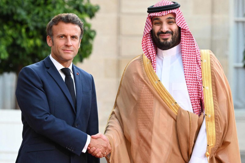 France and Saudi Arabia drafting proposal to disarm Hamas, report says