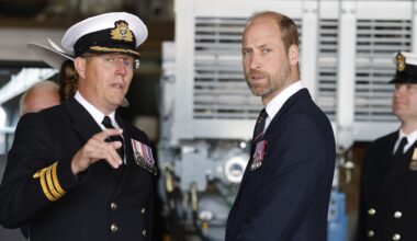 Prince William left in awe at warship 'screaming of UK power'