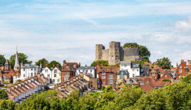 2 of Britain’s Happiest Places to Live Are Near London