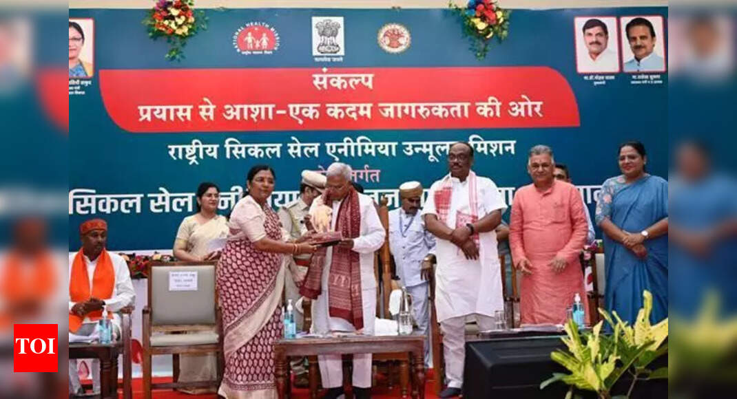 Governor stresses on genetic counselling, medication to eradicate sickle cell by 2047 | Indore News