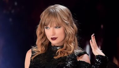 Why Taylor Swift fans think 'Reputation (TV)' will be announced at AMAs