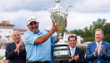 Jailed golfer wins two senior majors less than two years after being released from prison