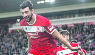 Leeds United and Bournemouth join race to sign Ireland international Finn Azaz
