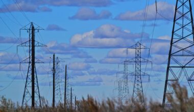 Understanding The Differences In USA-EIA’s Hourly And Monthly Power Generation Reports