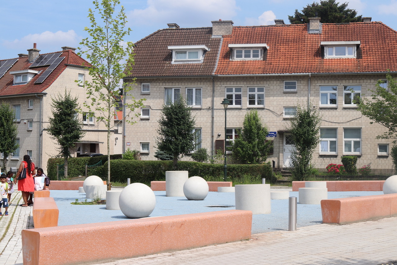 Contemporary Garden City / L’atelier DEV architecture