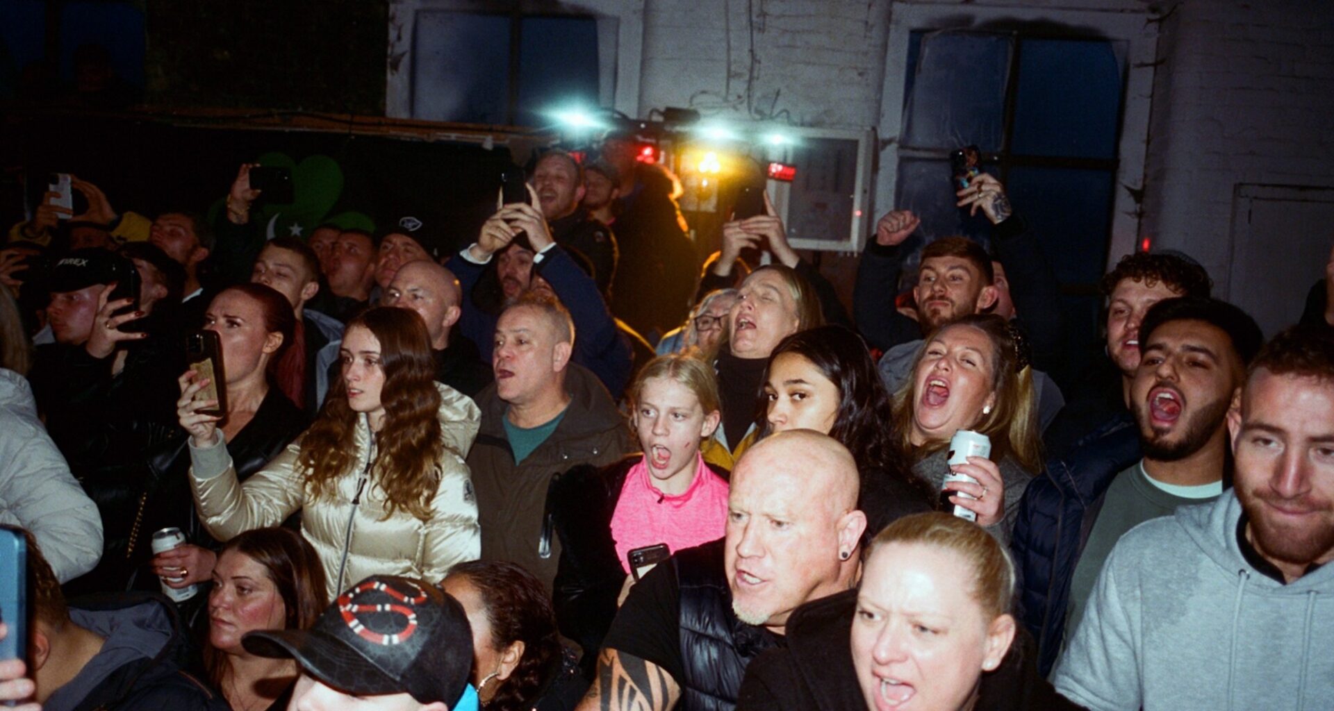 Incredible Photos of Britain's Bare Knuckle Fight Club Scene