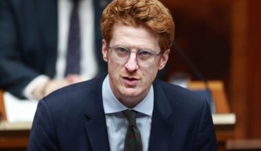 SDLP Brexit motion ‘aimed at Alliance over its fence-sitting on a border poll’