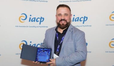 Sligo counsellor who helps fill the gap in mental health support for young people receives award