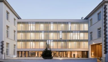 Brest Post Office Transformation / Chatillon Architectes