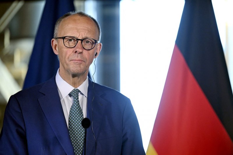 Germany to review arms exports to Israel, says foreign minister