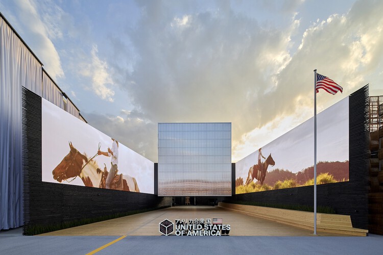 On Designing National Pavilions: Power and Identity at Universal Exhibitions - Image 2 of 15