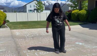 Springville teen writes positive chalk messages to help others dealing with depression