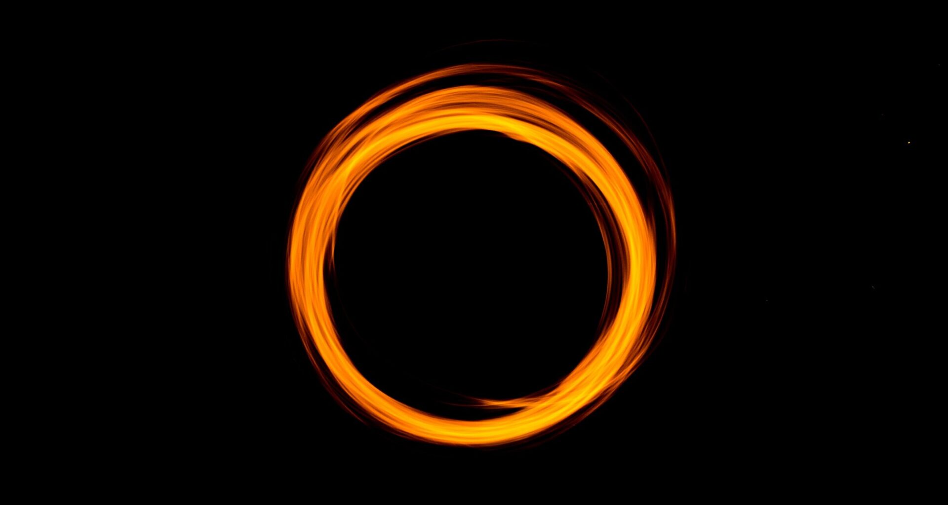Simulation tracks complete journey of gravitational wave through black hole spacetime