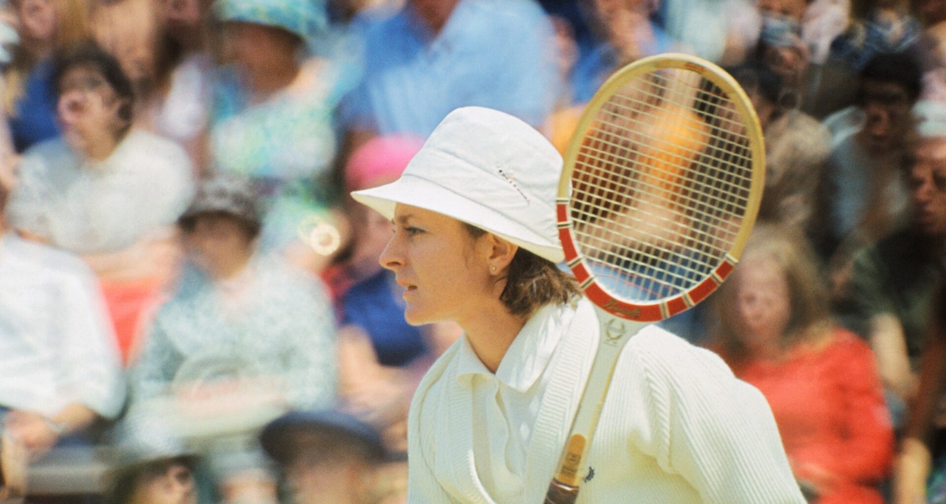 I’m forgotten American tennis star with 69 titles who won the first ever French Open before creating the WTA