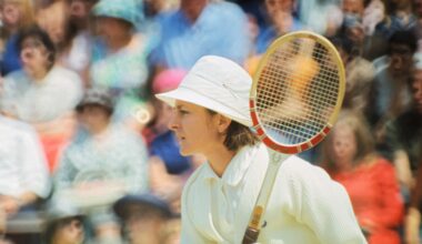 I’m forgotten American tennis star with 69 titles who won the first ever French Open before creating the WTA