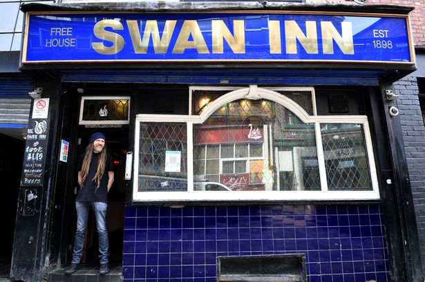 Swan Inn on Wood Street