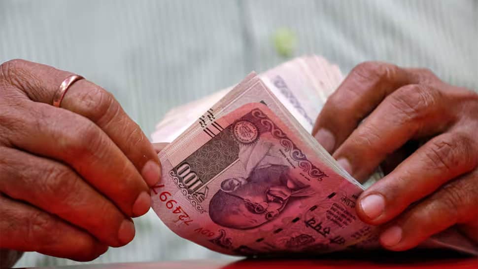 Business Idea 2025: How You Can Earn In Lakhs Monthly With This Commission-Based Franchise Business | News