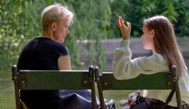 How to help someone struggling with their mental health