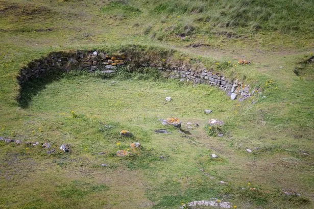 A picture of the Cladh Hallan site in Scotland
