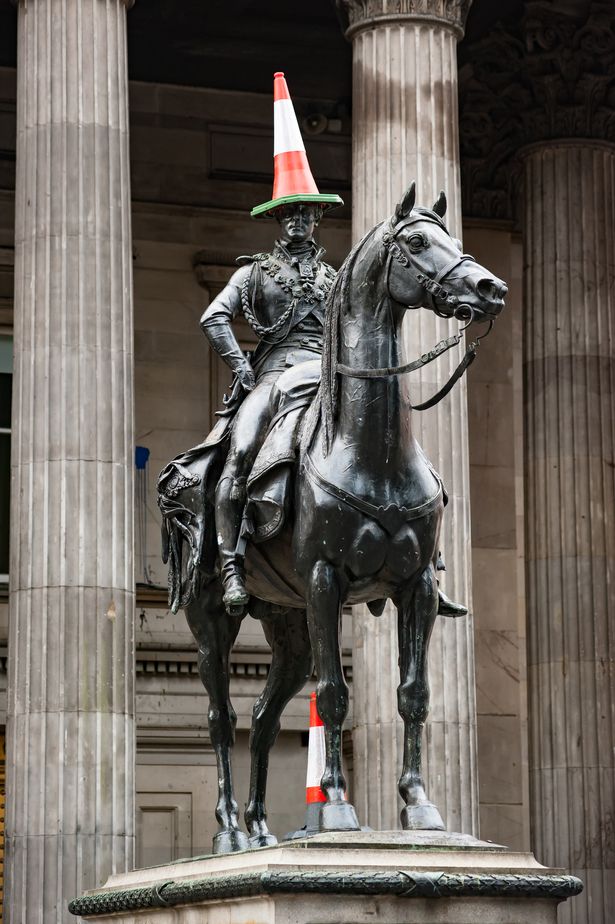A picture of the Duke of Wellington Statue