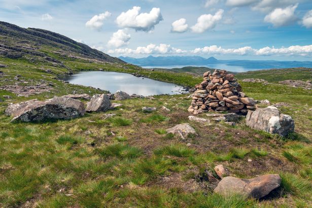 A picture of the landscape from northwestern Scotland