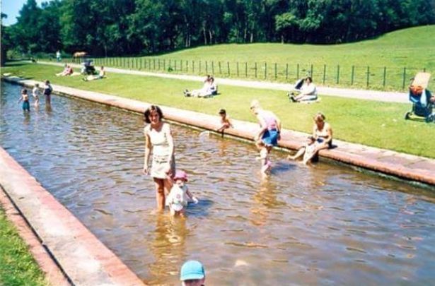 Paddling Pool in Heaton Park in the 1980s