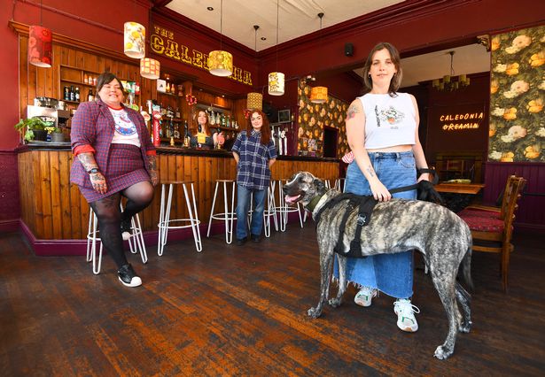Licencee Laura King (far left) of The Caledonia pub, with staff Sara Maguire, Orlagh Scott,and Siobhan Eves with Mildrid. August 2024