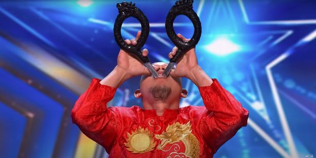 Bao Cuong will give a stomach-churning performance