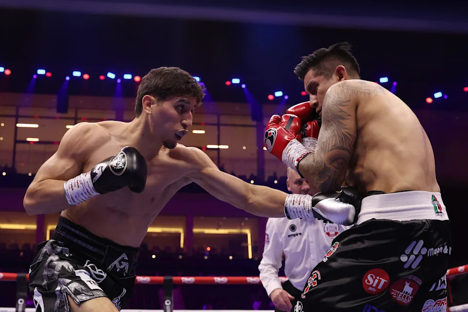RIYADH, SAUDI ARABIA - MAY 03: Marco Verde (L) punches Michel Galvan Polina on the Fatal Fury City of Wolves card at ANB Arena on May 03, 2025 in Riyadh, Saudi Arabia. (Photo by Richard Pelham/Getty Images)